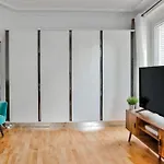 Quartier Emily In Notre Dame Apartment Paris